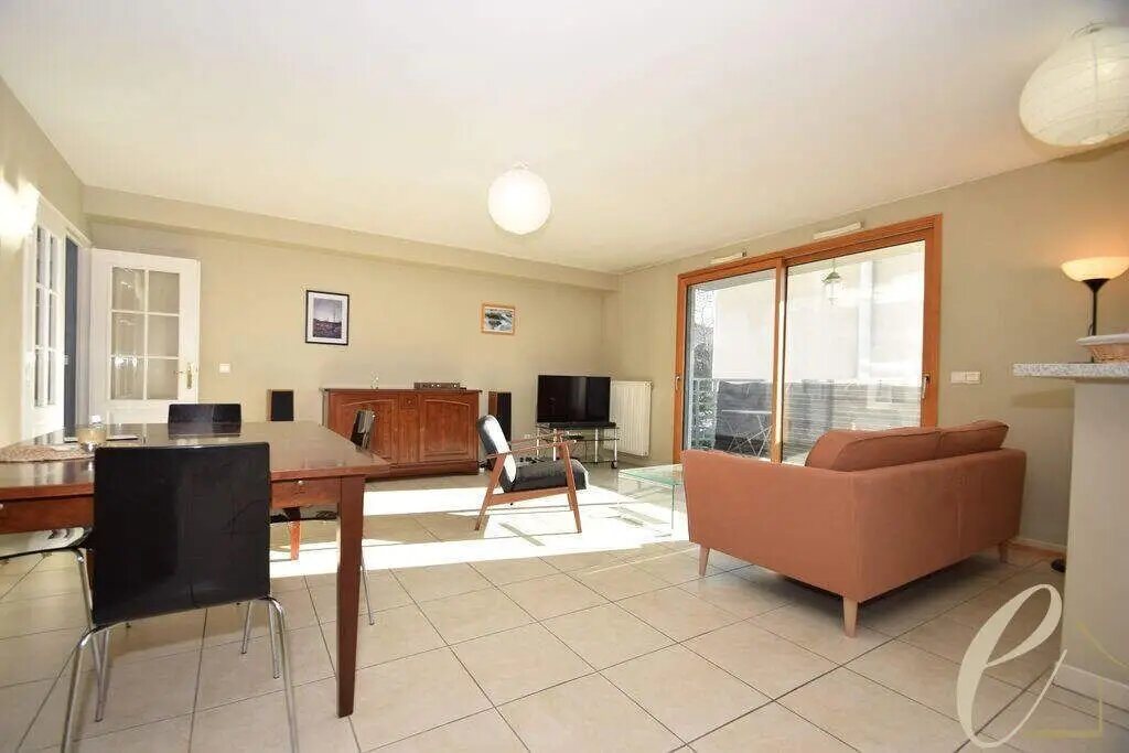 Appartement à louer, 85m², Lyon 8ème