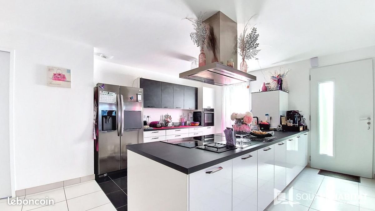 Maison à vendre, 102m², Bourgbarré