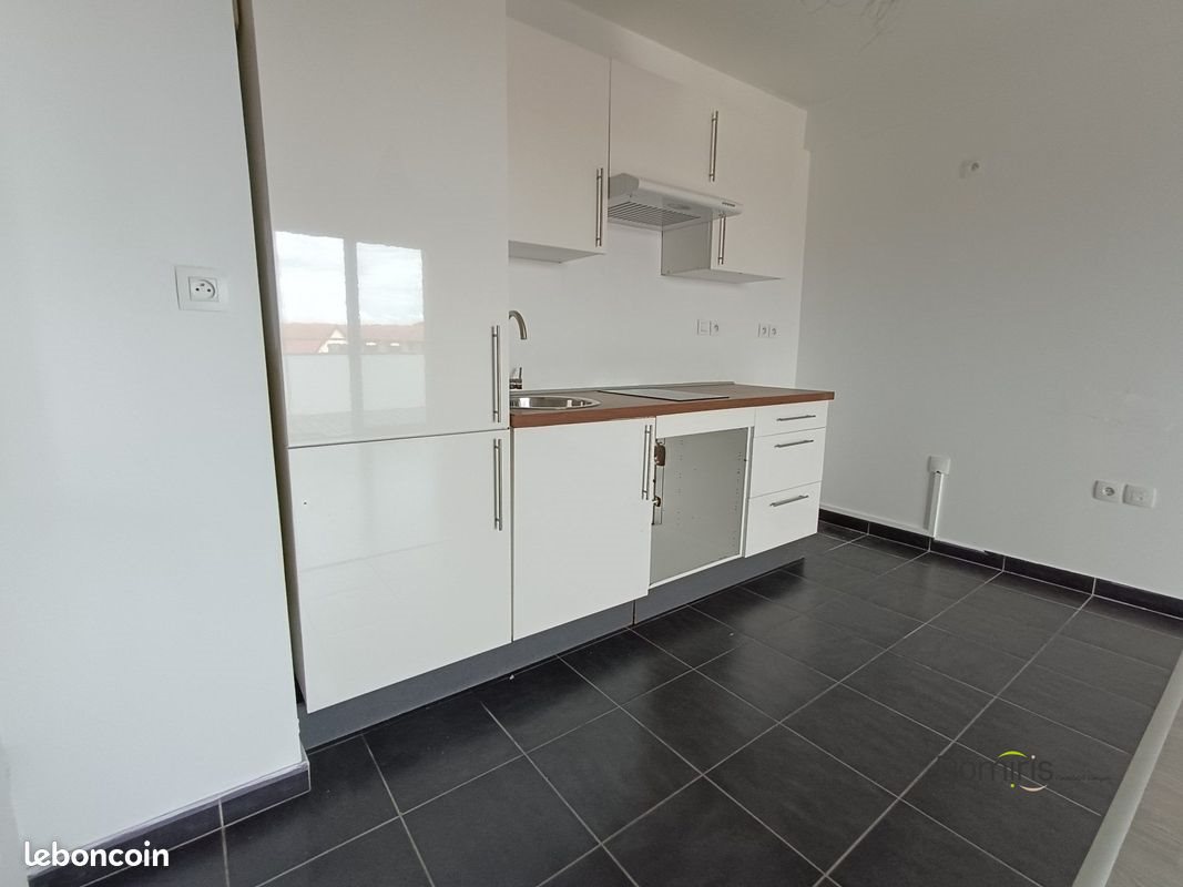 Appartement à louer, 48m², Neuville-en-Ferrain