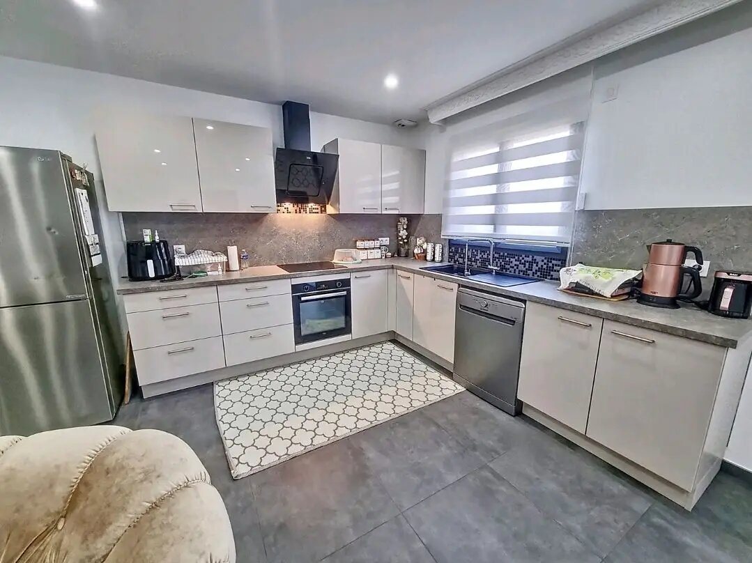 Maison à vendre, 197m², Sury-le-Comtal