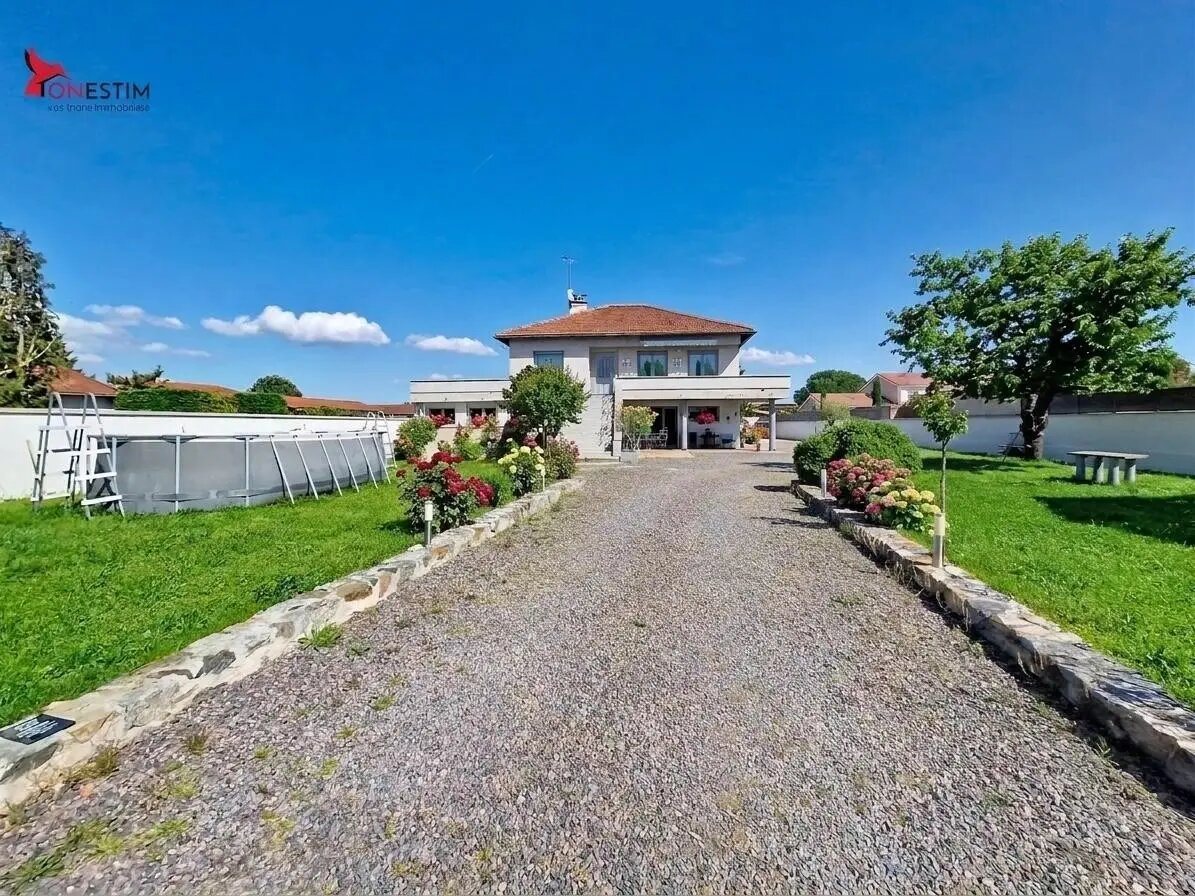 Maison à vendre, 135m², L'Hôpital-le-Grand