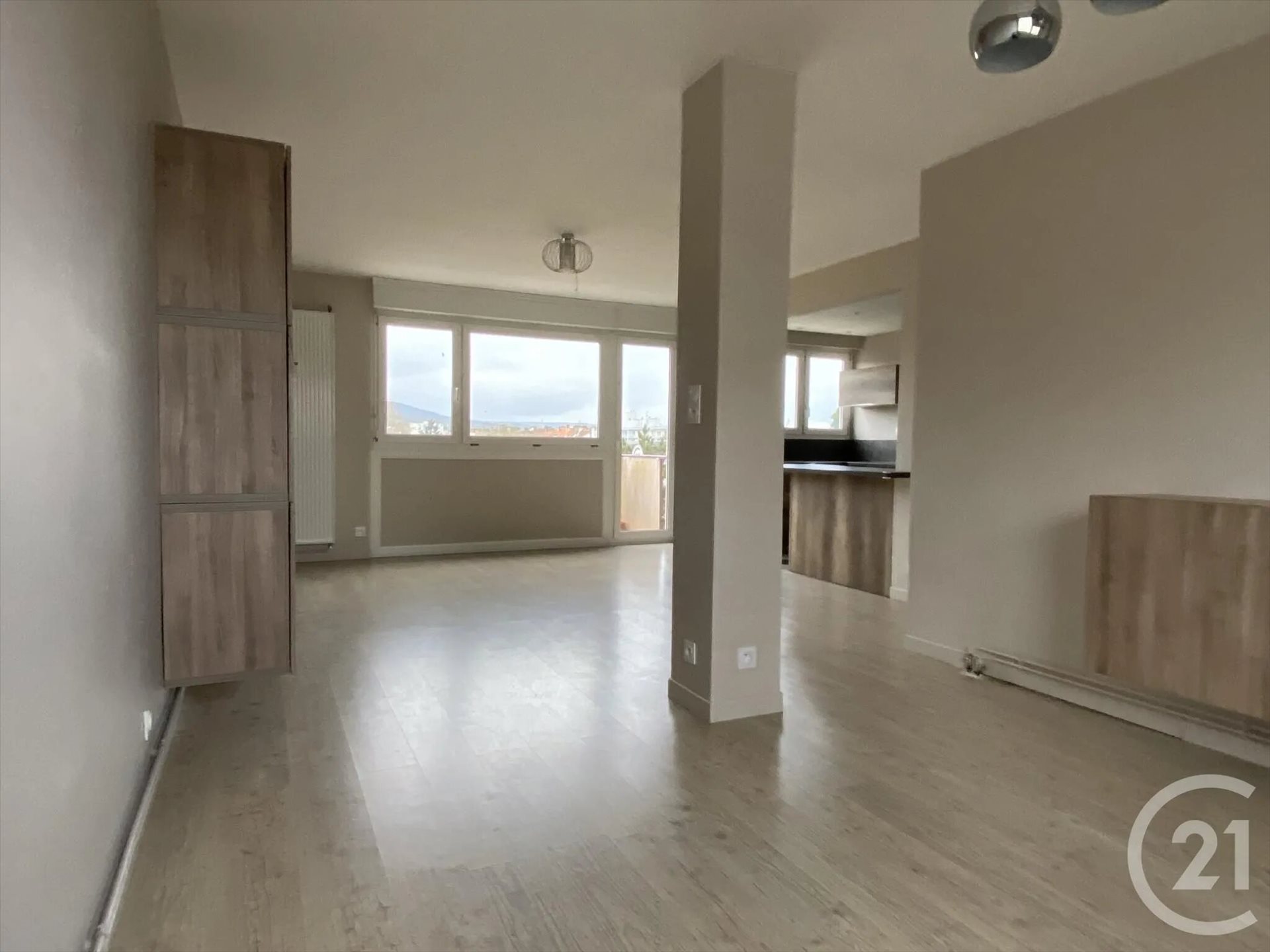Appartement à louer, 73m², Longeville-lès-Metz