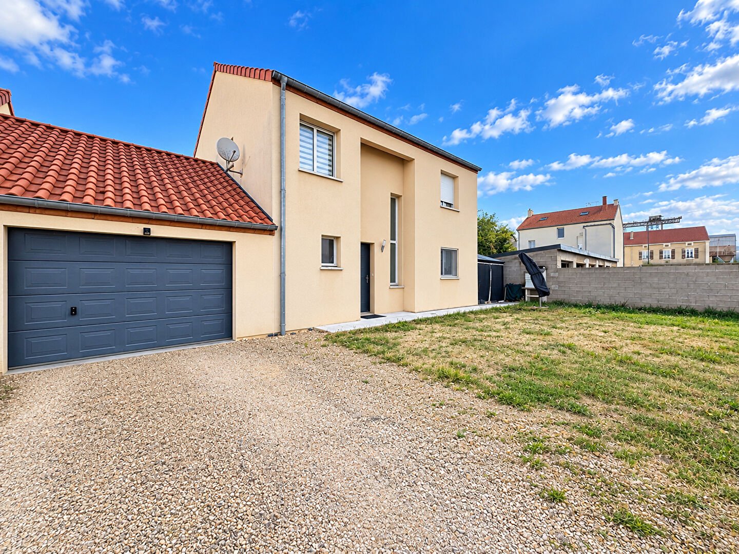 Maison à vendre, 120m², Uckange