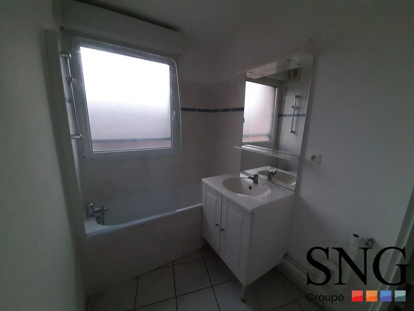 Appartement à louer, 52m², Anzin