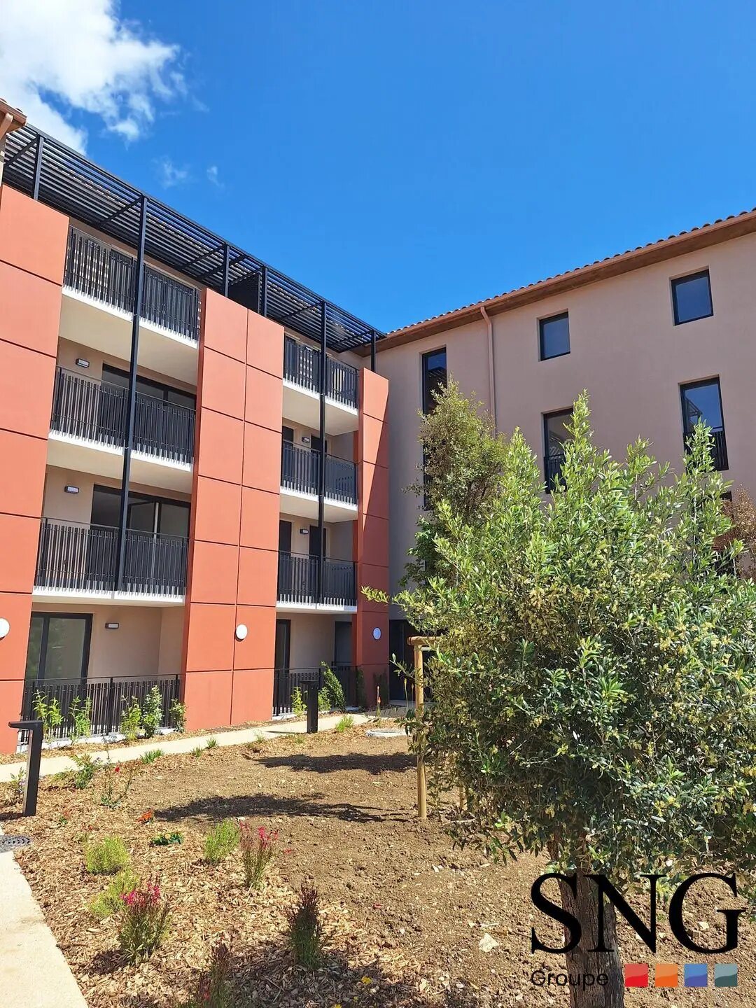Appartement à louer, 78m², Nîmes