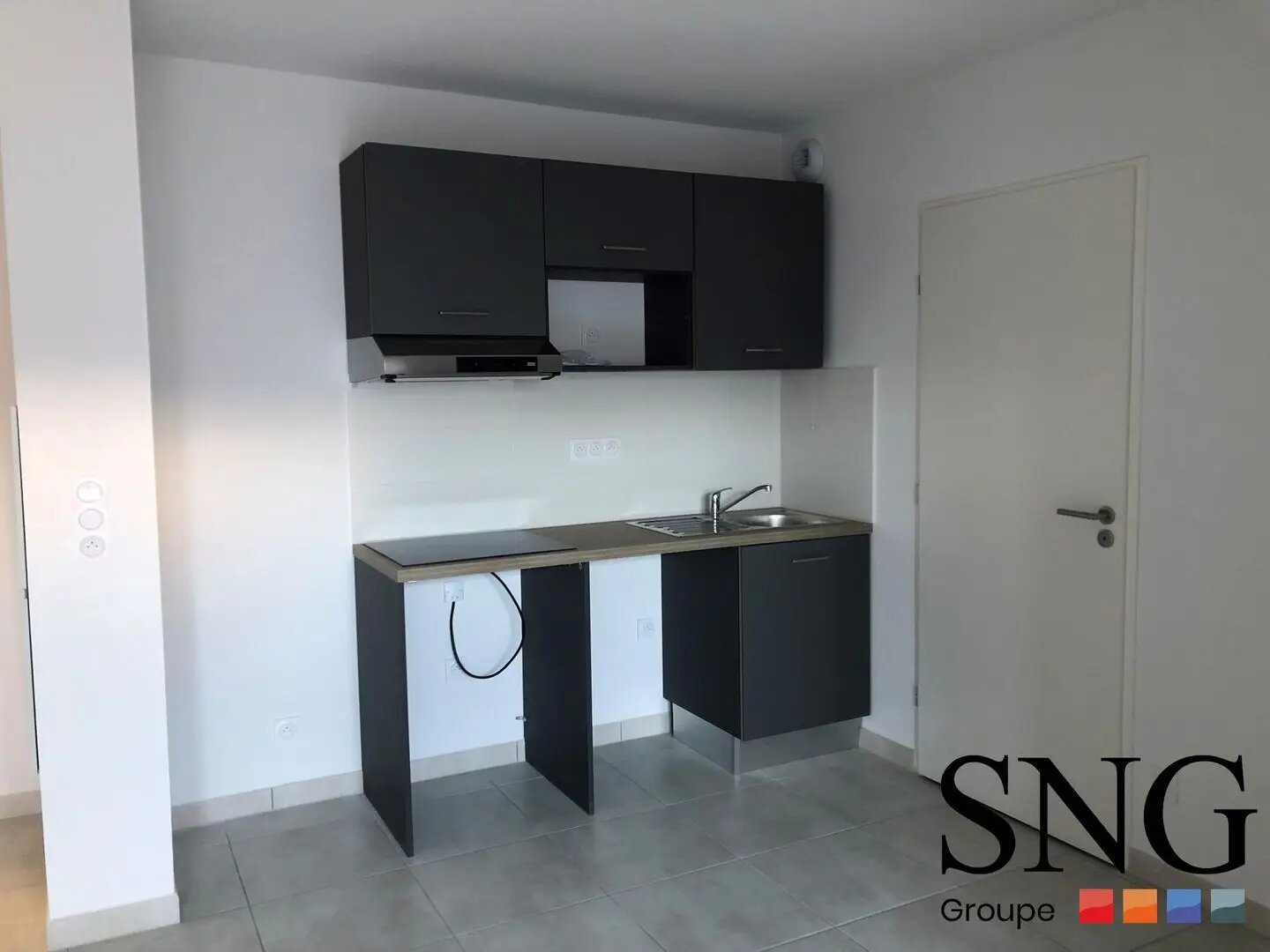 Appartement à louer, 38m², Vias