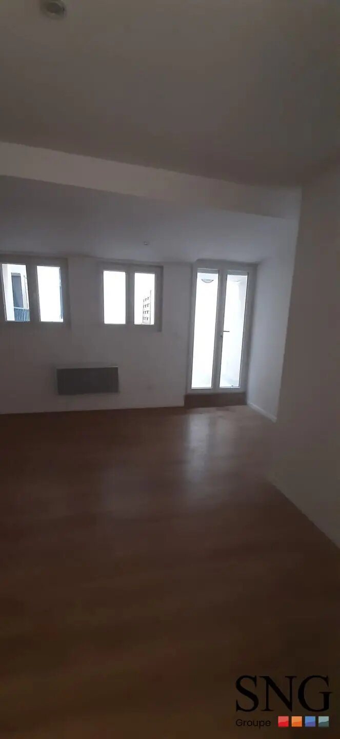 Appartement à louer, 26m², Clermont-l'Hérault