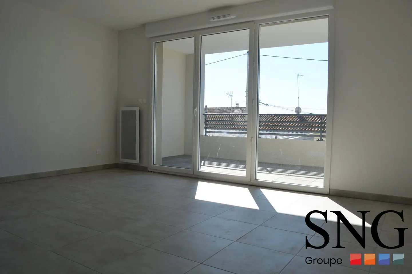 Appartement à louer, 61m², Vias