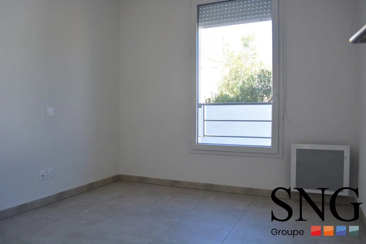 Appartement à louer, 61m², Vias