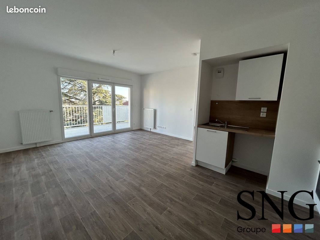 Appartement à louer, 76m², Chenôve