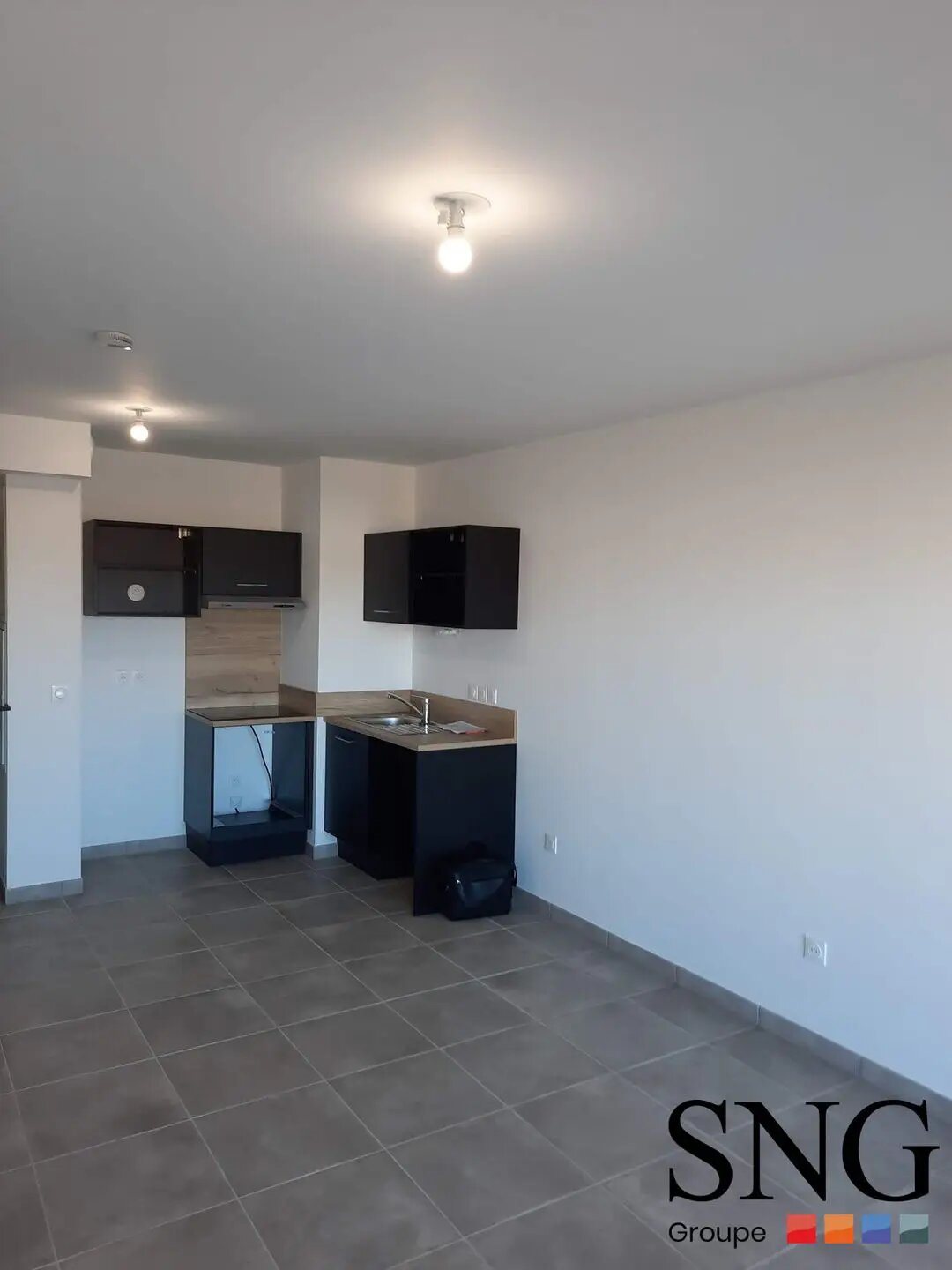 Appartement à louer, 42m², Garons