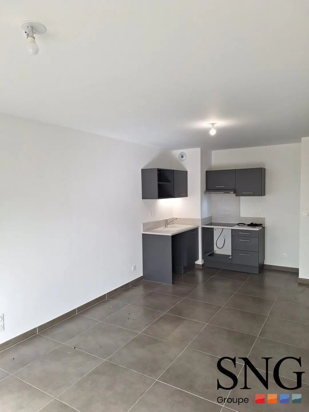 Appartement à louer, 59m², Nîmes