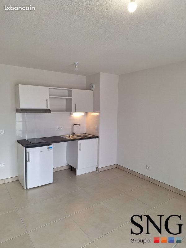 Appartement à louer, 82m², Nîmes