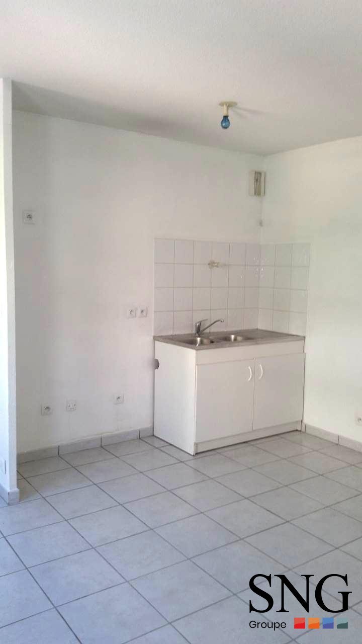 Appartement à louer, 35m², Monteux