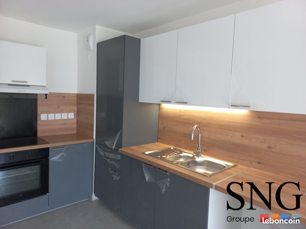Appartement à louer, 63m², Vitrolles