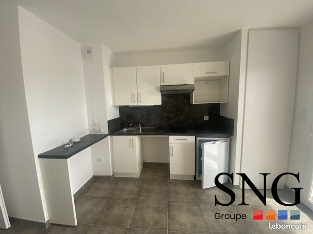 Appartement à louer, 49m², Le Luc