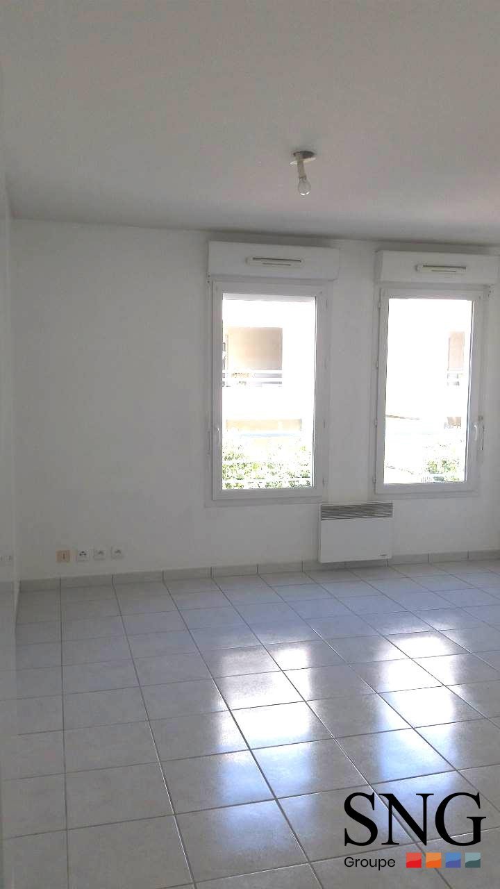 Appartement à louer, 35m², Monteux
