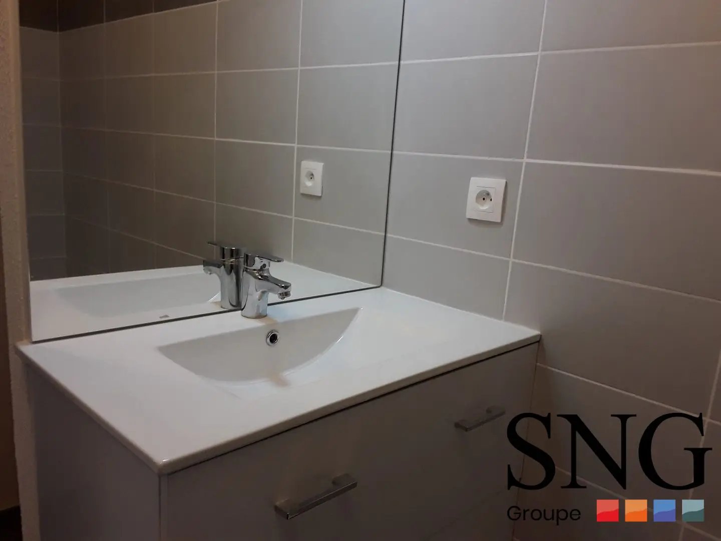 Appartement à louer, 41m², Théza