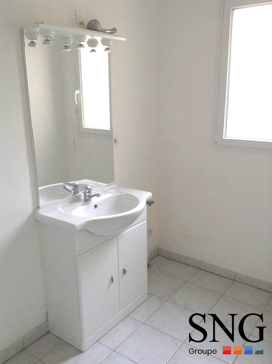 Appartement à louer, 44m², Laon