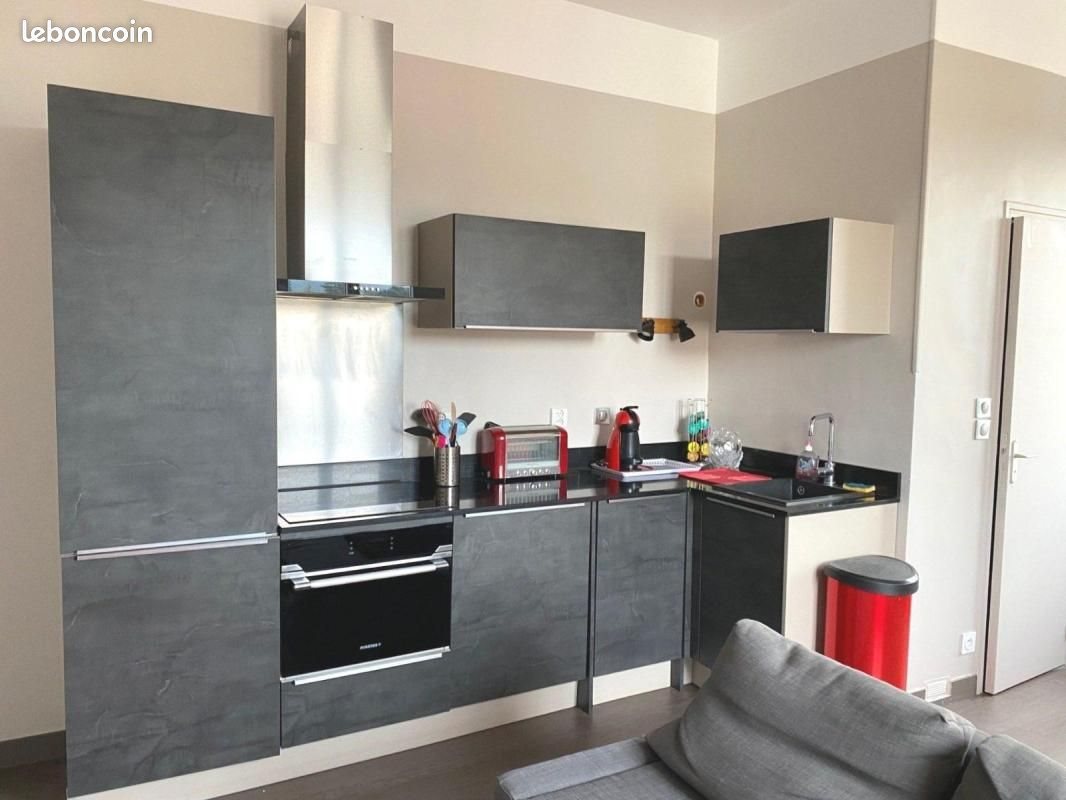 Appartement à louer, 38m², Aubenas