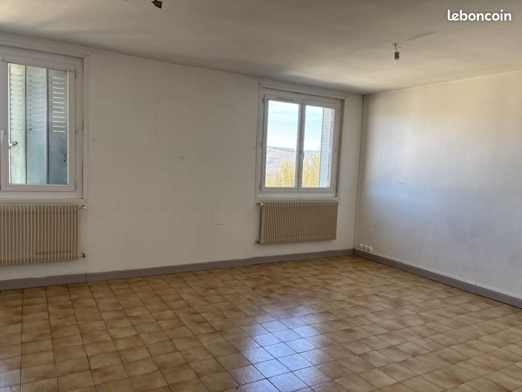 Appartement à vendre, 103m², Aubenas
