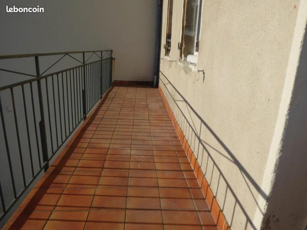 Appartement à louer, 43m², Aubenas