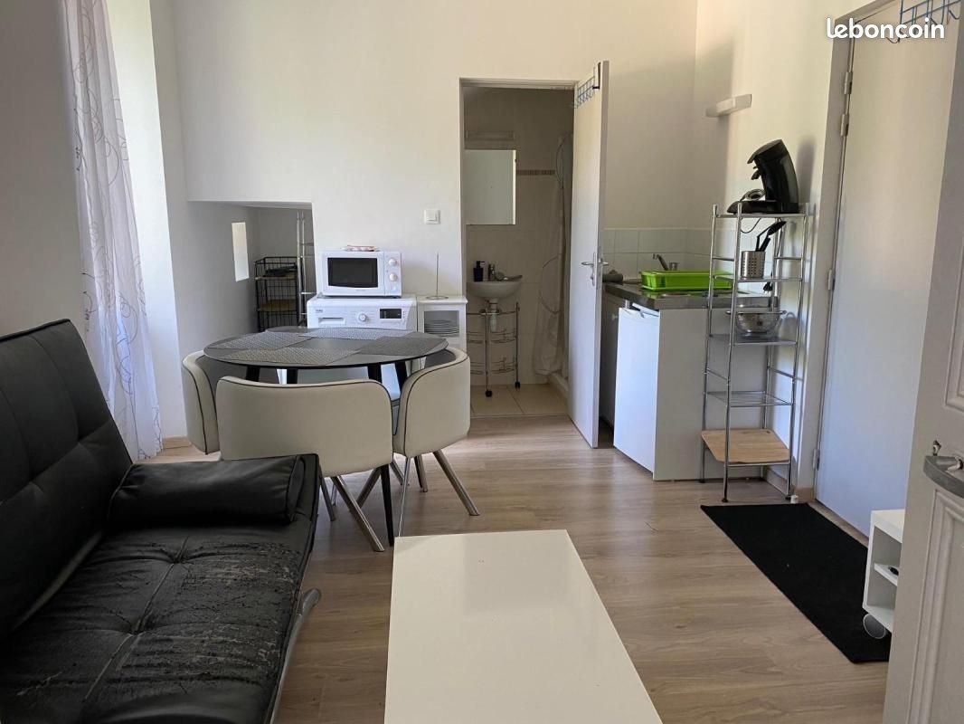 Appartement à louer, 21m², Vals-les-Bains