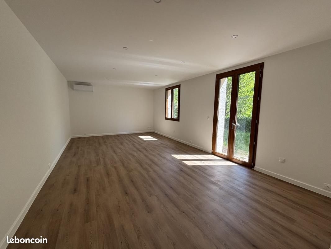 Maison à vendre, 87m², Thueyts
