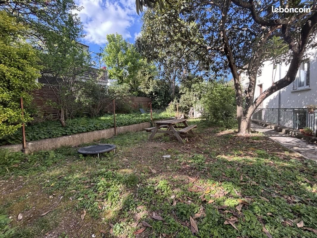 Appartement à vendre, 76m², Aubenas