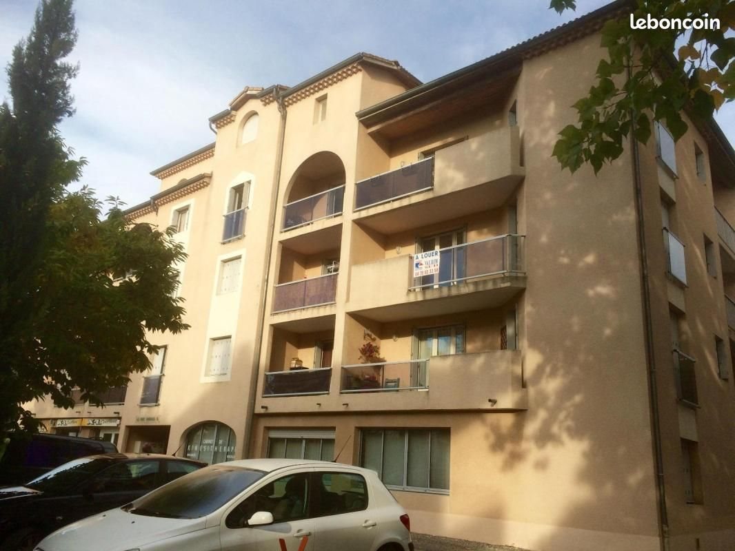 Appartement à louer, 65m², Aubenas