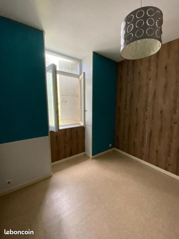 Maison à louer, 85m², Lalevade-d'Ardèche