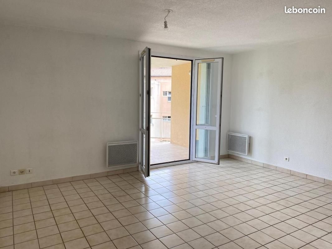 Appartement à louer, 50m², Aubenas