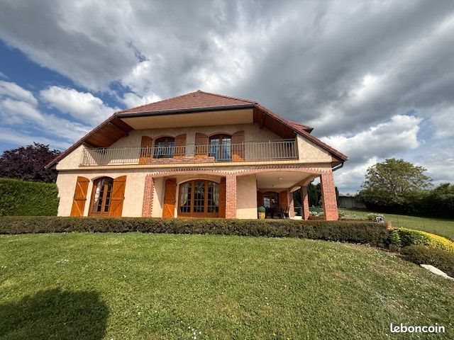 Maison à vendre, 234m², Cusset