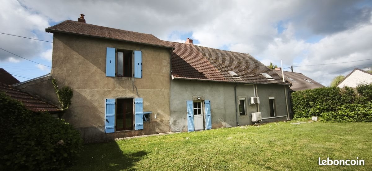 Maison à vendre, 109m², Montmarault