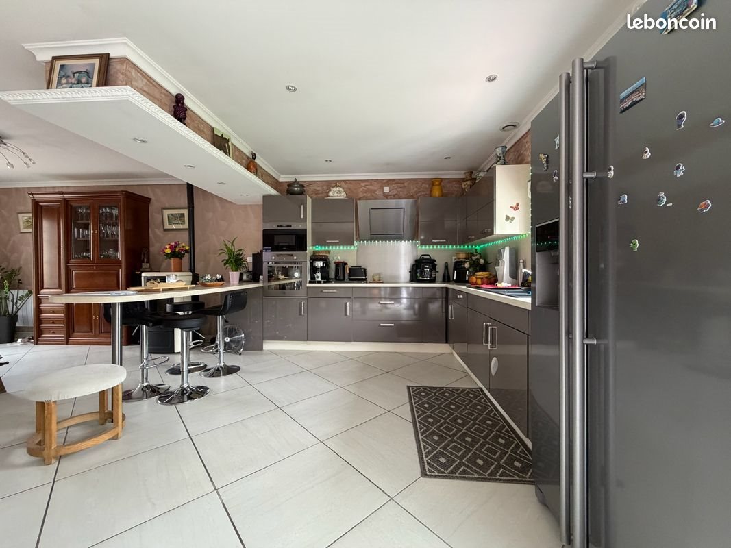 Maison à vendre, 92m², Cusset