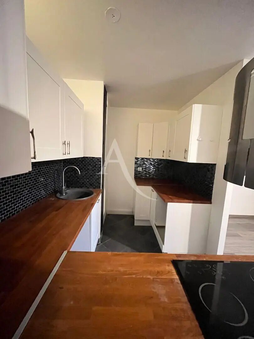 Appartement à louer, 45m², Epinay-sous-Sénart