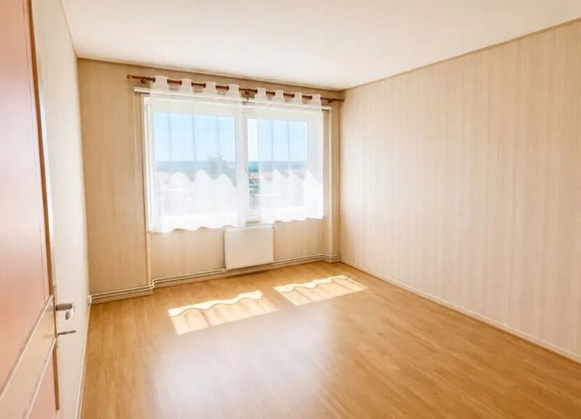 Appartement à louer, 72m², Eu