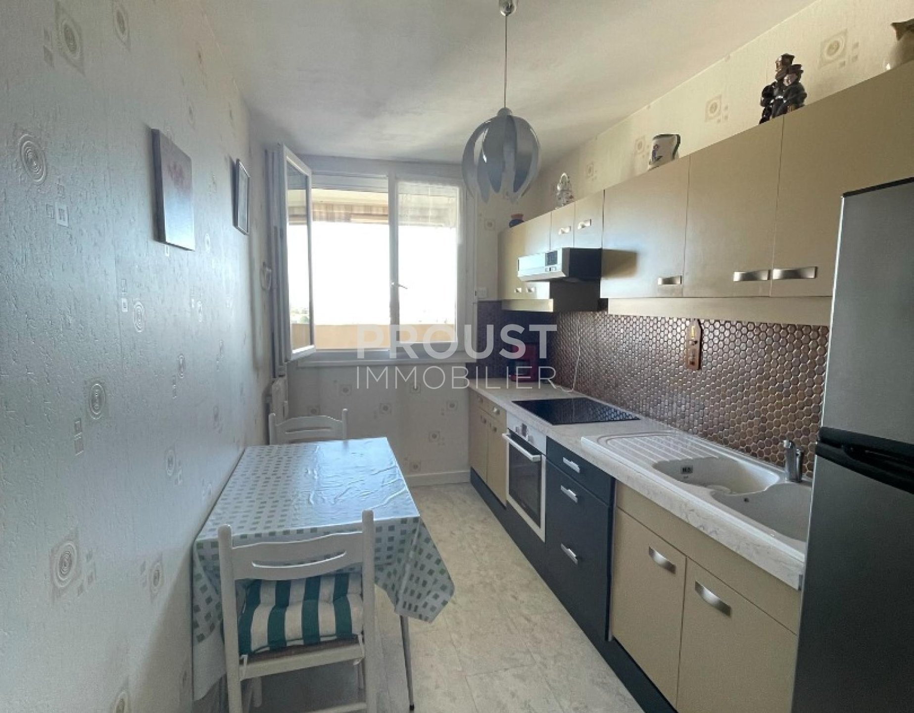 Appartement à vendre, 67m², Niort