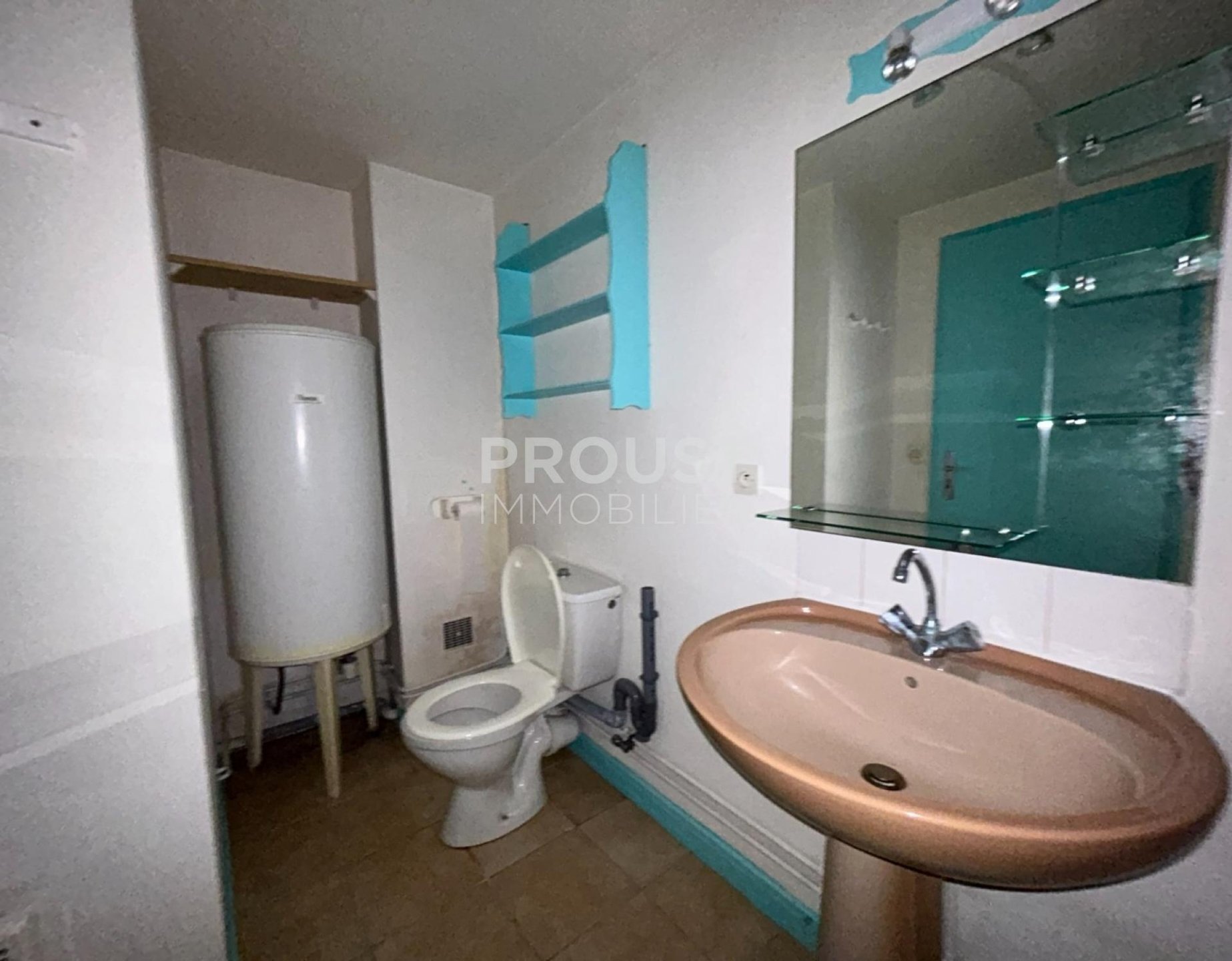 Appartement à vendre, 1m², Niort