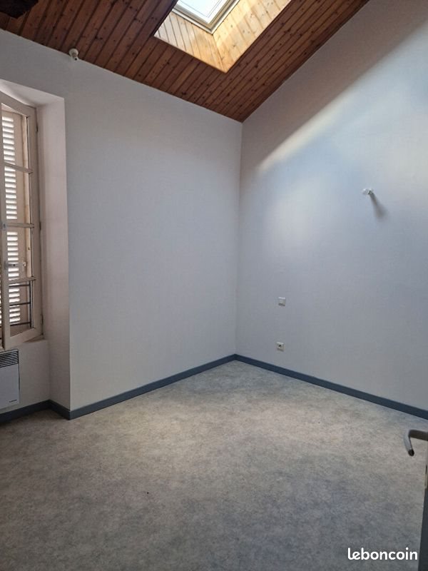 Appartement à louer, 66m², Le Champ-Saint-Père
