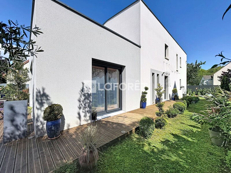 Maison à vendre, 146m², Ifs
