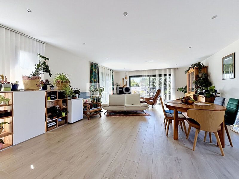 Maison à vendre, 146m², Ifs