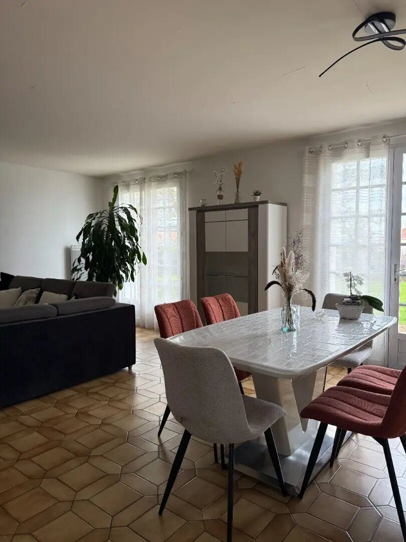 Maison à vendre, 92m², Montaigu