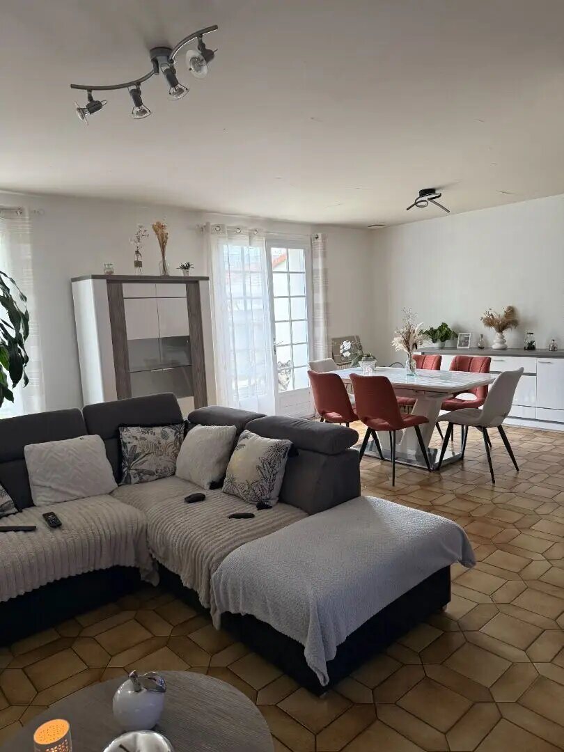 Maison à vendre, 92m², Montaigu