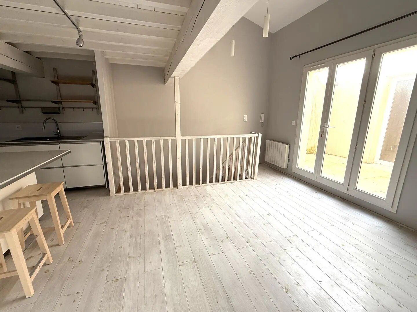 Maison à louer, 128m², Pezens