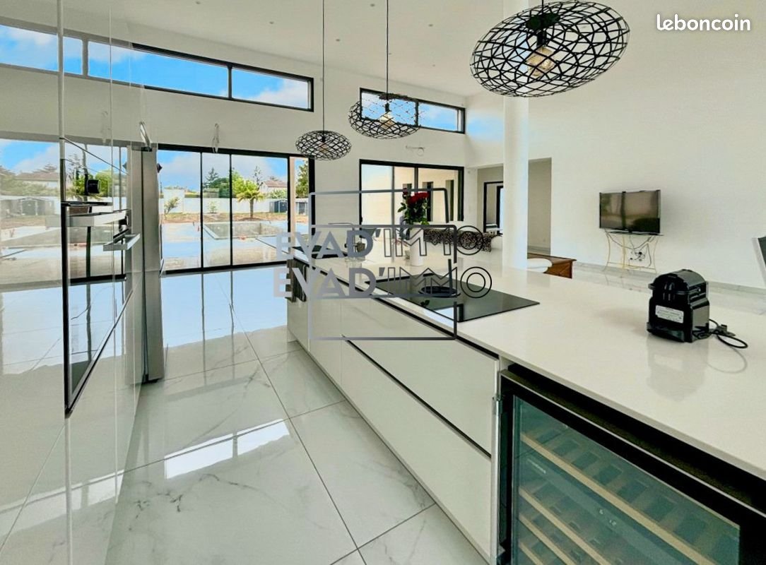 Maison à vendre, 222m², Veauche