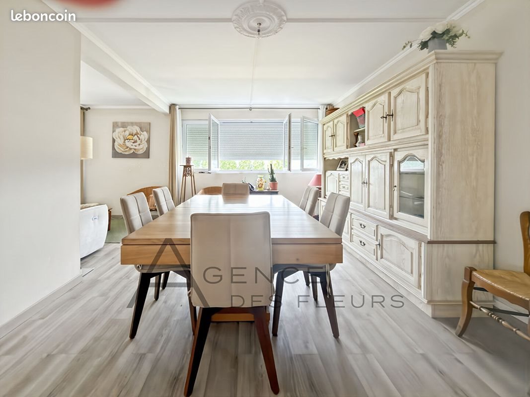 Appartement à vendre, 102m², Saint-Aubin-lès-Elbeuf