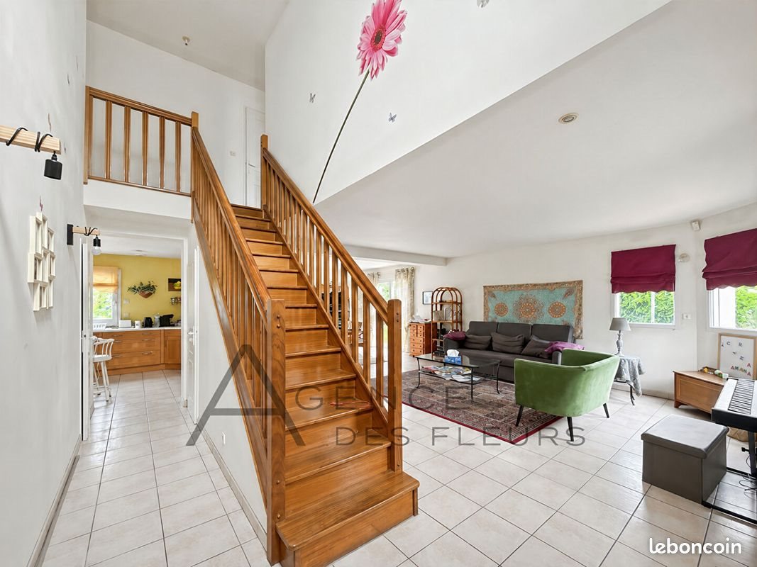 Maison à vendre, 190m², Cléon