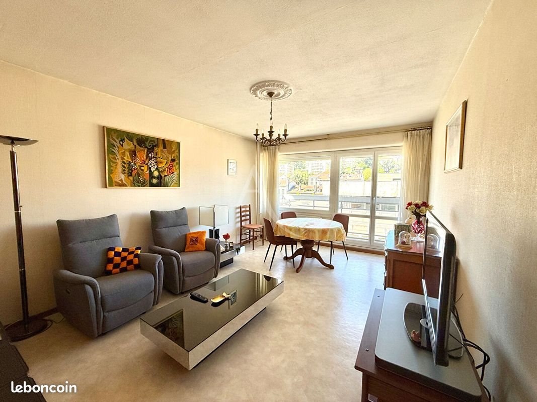Appartement à vendre, 76m², Saint-Etienne