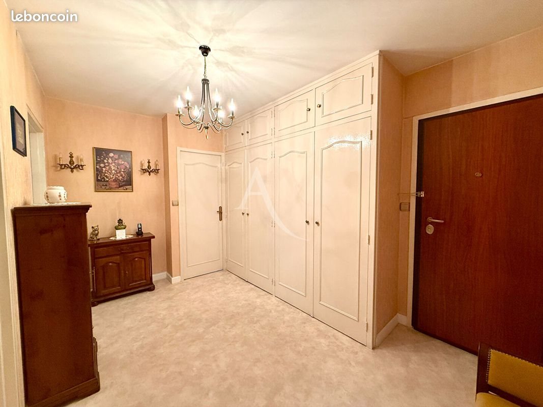 Appartement à vendre, 76m², Saint-Etienne
